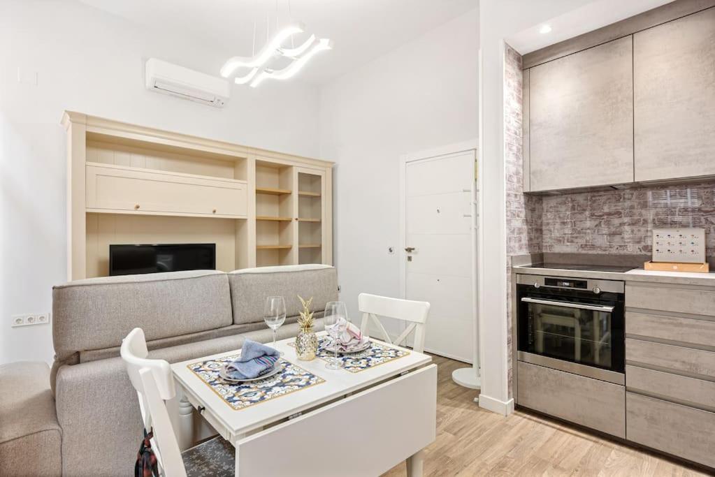 Apartamento Pineapple Azucena 4 *